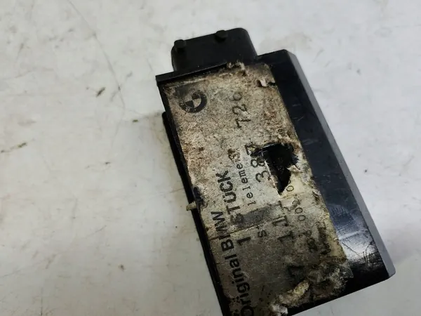 BMW E36 Z3 E34 Låsaktuator 8353012 image 4