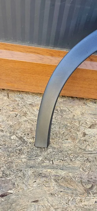 Rear Right Wheel Arch Trim VW Tiguan 5N OE 5N0854820C image 2