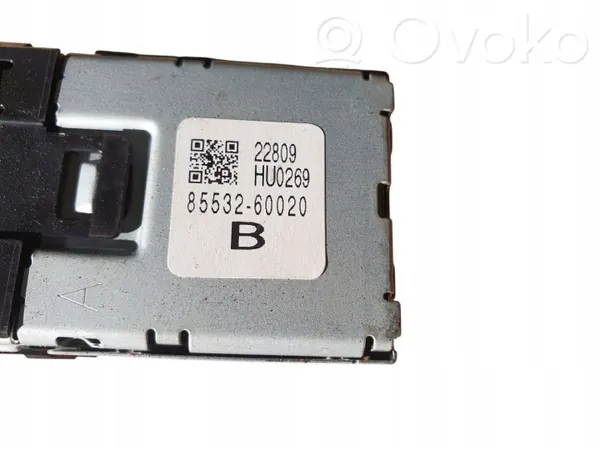 Prise USB Toyota OEM 8553260020 pour RAV4 XA50 image 6