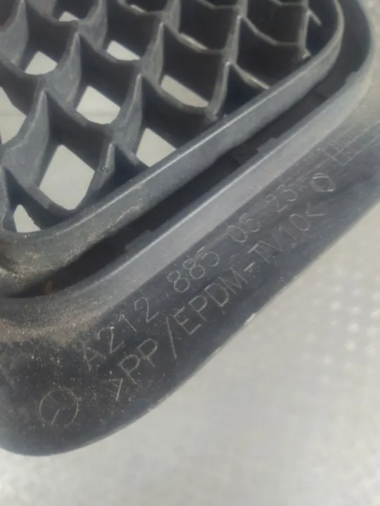 MERCEDES W212 09- Grille de Pare-chocs Avant A2128850523 image 4