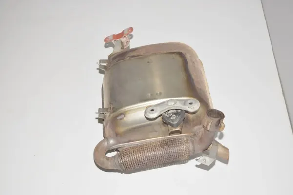 Tanque de escape OEM 7623124 para BMW i3 2016 image 5
