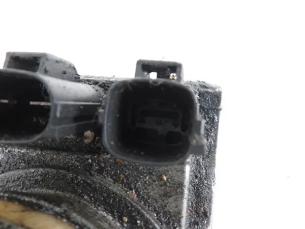 Pompe de direction Mazda 3 OEM 99509704 image 9