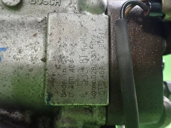 Audi 80 B4 inspuitpomp OEM 028130109L 0460404992 image 3
