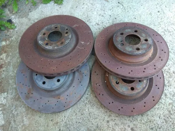 Bremsscheiben WDB211 für Mercedes W211 55 AMG Kompressor image 2
