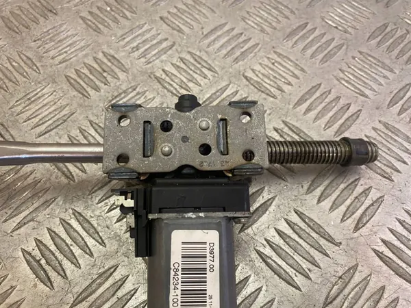 Stoelmotor Land Rover Discovery 5 OEM C84234100 image 3