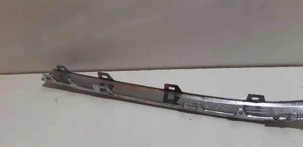 VW Touareg II Etupuskuri Kromilista Oikea 7P6853254 image 10