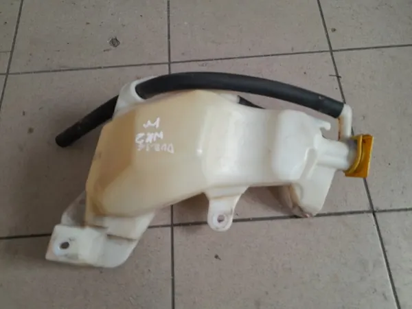 Kühlmittelbehälter OEM M144084 für Jeep Grand Cherokee image 2