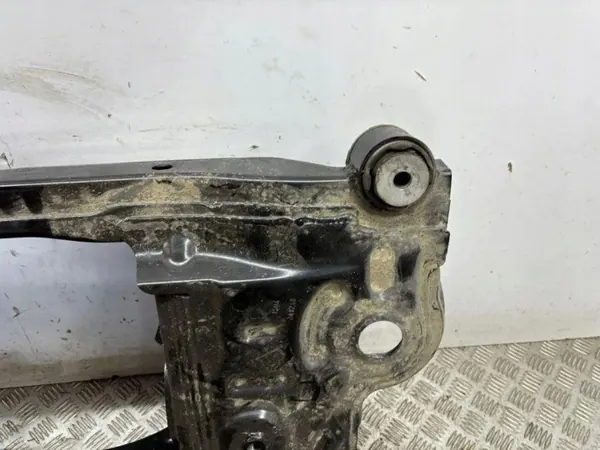 Peugeot 3008 Hinterachsschwinge OEM 9846596080 image 7