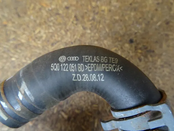 Vesiputki AUDI A3 8V GOLF VII LEON III 1.4 TFSI 5Q0122051BD image 2