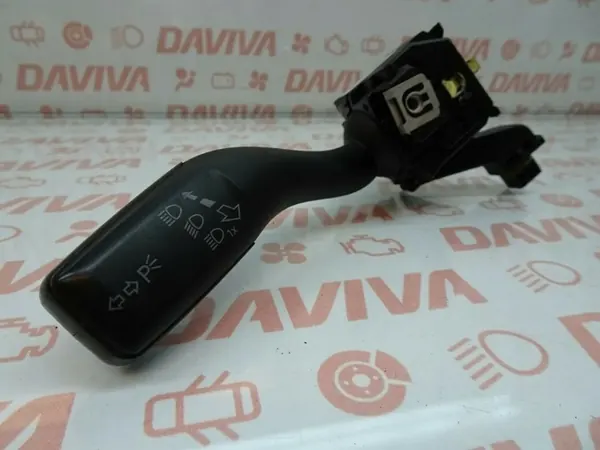 Audi A3 Knipperlichtschakelaar 2008 Hatchback 4/5dr OEM 8P0953513C image 2