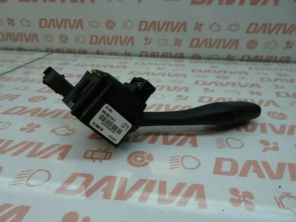 Audi A3 Knipperlichtschakelaar 2008 Hatchback 4/5dr OEM 8P0953513C image 4