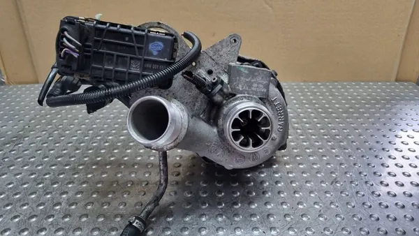 Turboaggregat Audi A8 D4 Q7 4L Cayenne S 4.2 V8 TDI OEM image 3