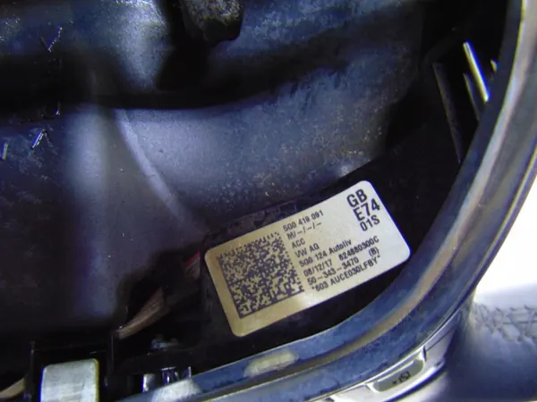 OEM 5G0419091GB Läderratt Platt VW Passat B8 image 8