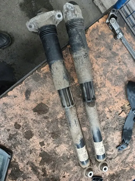 Ammortizzatore posteriore VW GOLF VII 5Q0513029DP image 2