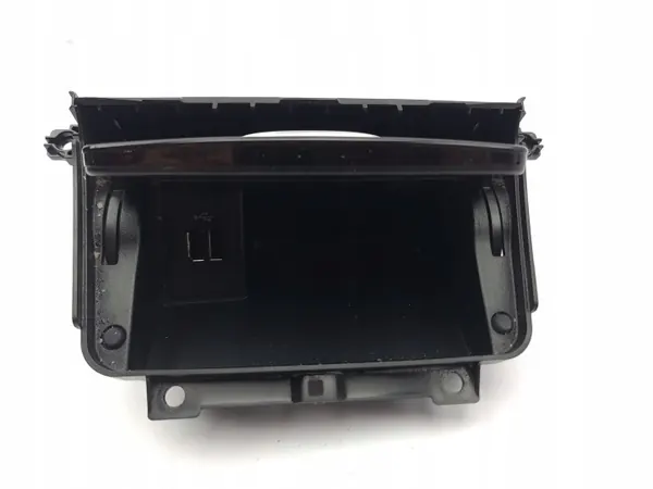 Cinzeiro Infiniti Q30 OEM 969245DF0A - Usado image 6