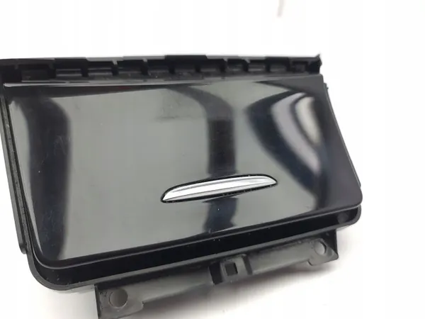 Cinzeiro Infiniti Q30 OEM 969245DF0A - Usado image 8