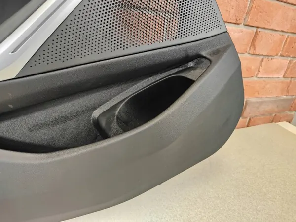 OEM 9460711 Nahkaistuin Takaovi Vasen BMW image 8