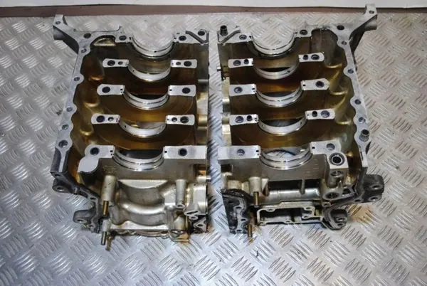 Bloque motor Subaru Outback OEM R173673 - Usado image 2