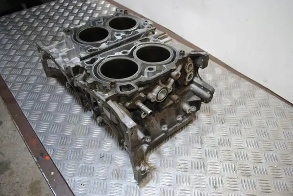 Bloque motor Subaru Outback OEM R173673 - Usado image 5