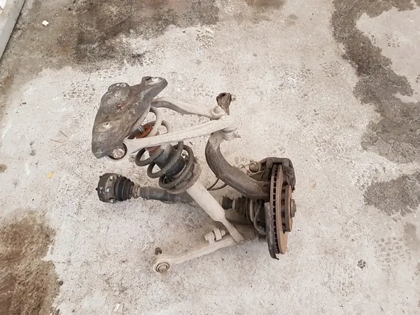 AUDI A6 C5 Sospensione Anteriore Lato Sinistro Snodo image 4