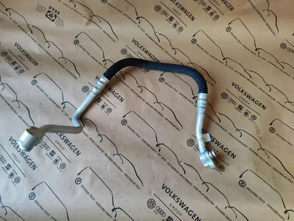 Audi OE 8R0260701A Air Conditioning Hose image 2