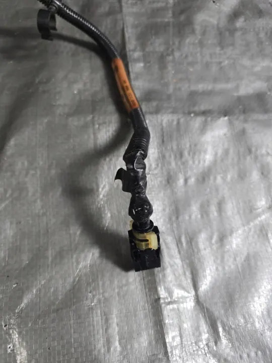 Audi A6 C7 AdBlue-rör OEM 4G0131984AM - Begagnad image 2