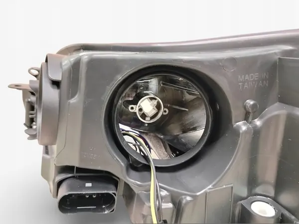 Faros delanteros derecho Ford Focus III 2011-2014 image 8