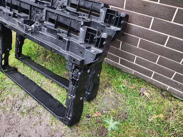 Reforço frontal VW Caddy V 2K7 Ford Tourneo Connect image 4