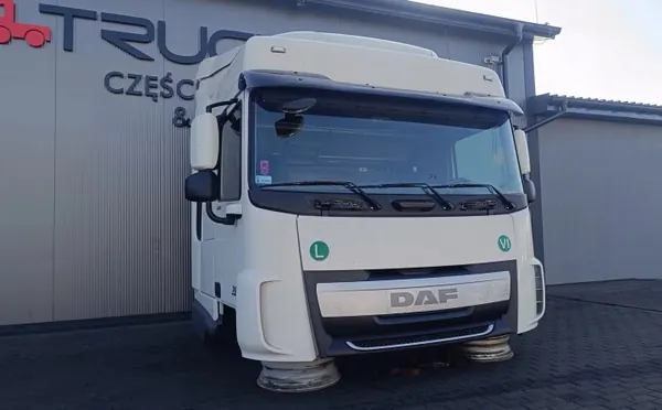 DAF XF 106 SC Cabine OEM 1948831 - Gebruikt image 2