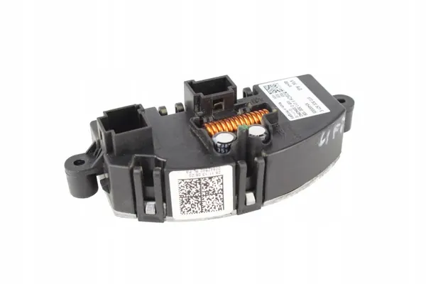 Audi A4 B8 Puhallinvastus OEM 8T0820521E - Käytetty image 5