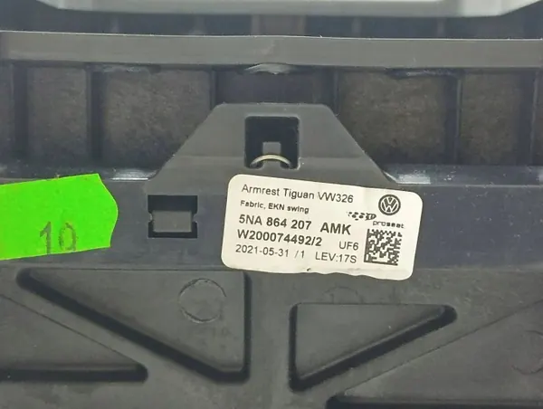 Bac de console centrale Volkswagen Tiguan 2021 OEM 5NA864207AMK image 7