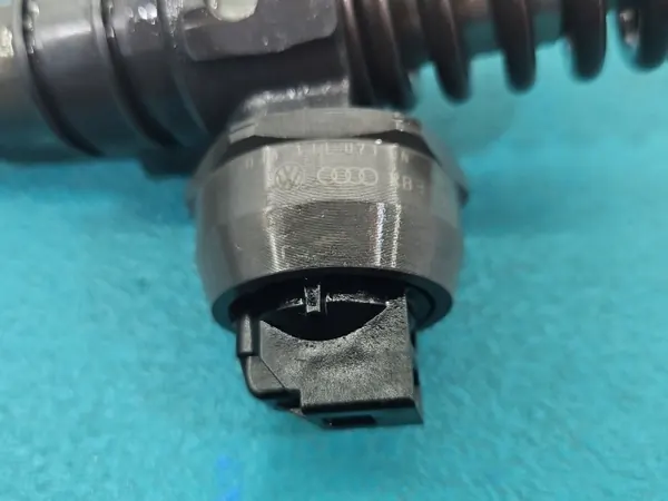 OEM 0414720313 testad spolarpump för 1.9 TDI image 3