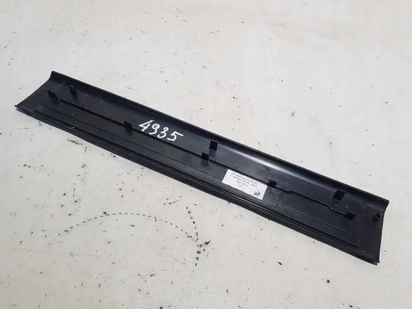 Plinthe de seuil gauche Mercedes ML W164 Lift image 5