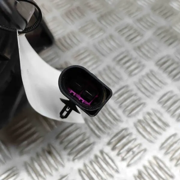 Polttoainepumppu AUDI Q7 (4M) 3.0L 245kW 2017 OEM 079959253G image 8