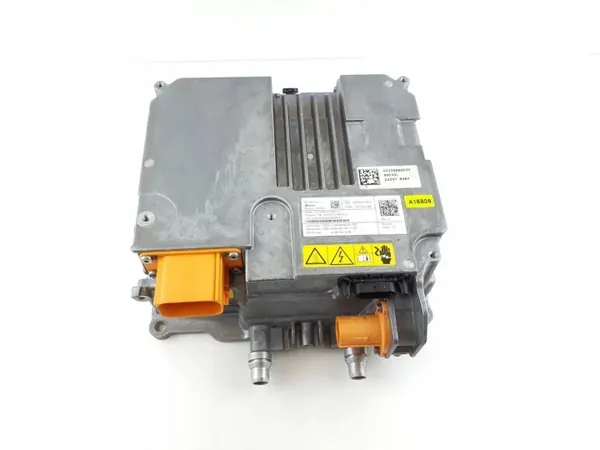 Mercedes-Benz EQC 2022 Inversor / Convertidor Voltaje image 2