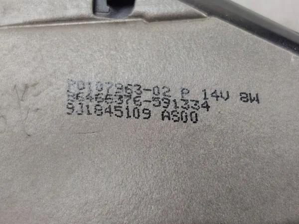 Sensor Porsche Taycan OEM 9J1845109 - Usado image 5