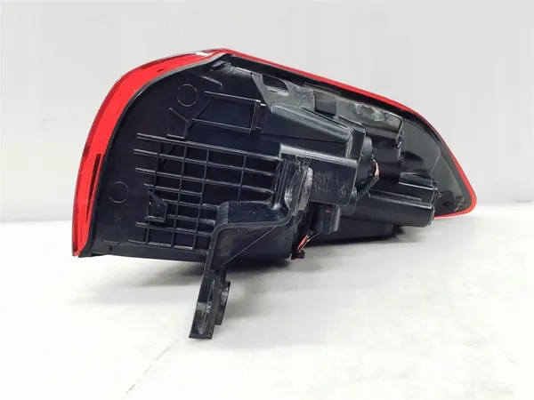 Lámpara trasera LED izquierda Hyundai Tucson III image 4