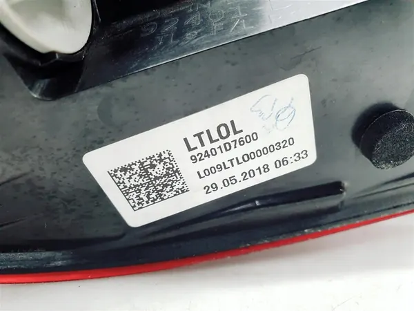 Lámpara trasera LED izquierda Hyundai Tucson III image 6