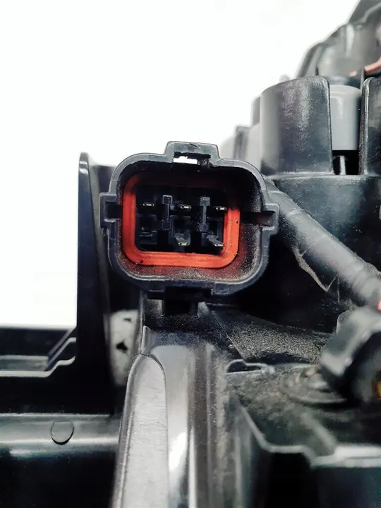 Lámpara trasera LED izquierda Hyundai Tucson III image 7