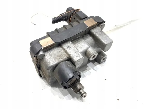 Actuateur Turbo OEM 6NW009660 pour BMW E84 2.0 image 2