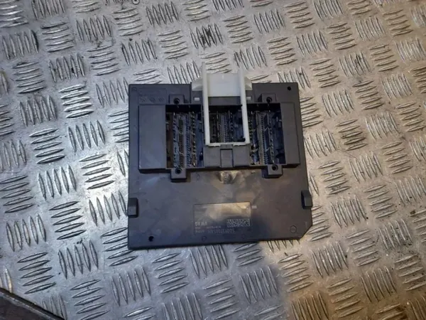 Audi A3 Mukavuusmoduuli OEM 5Q0937085AH Käytetty image 2
