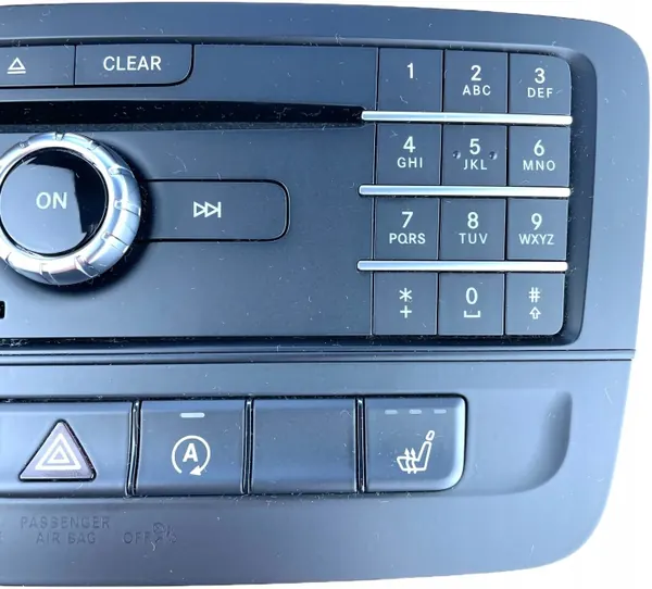 Radio Mercedes CD Navi OEM A2469002318 - Usado image 3