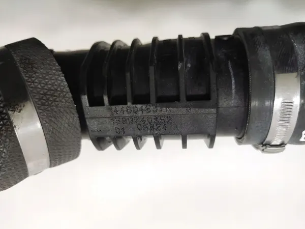 Tubo Intercooler OEM 144604837R para Renault Express II image 4