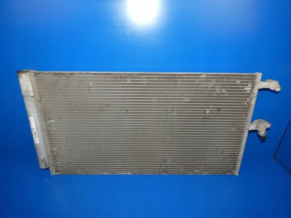 VOLVO XC90 II 2.0 T8 Ilmastointikondensaattori OEM 31439826 image 2