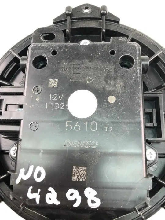 Lämmitysmoottori OEM 23248978 Toyota RAV4 V (XA50) image 4