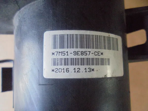 Filtro de carvão Ford OE 7M51-9E857-CE - Usado image 5