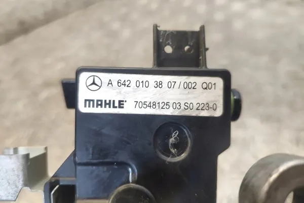 Ventilationsventil MERCEDES-BENZ GLS (X166) 3.0L diesel image 3