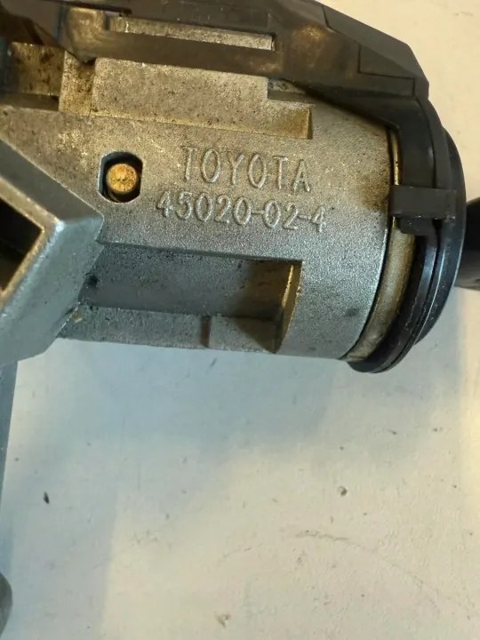 Toyota Corolla E12 contactsleutel OEM 45020-024 image 3