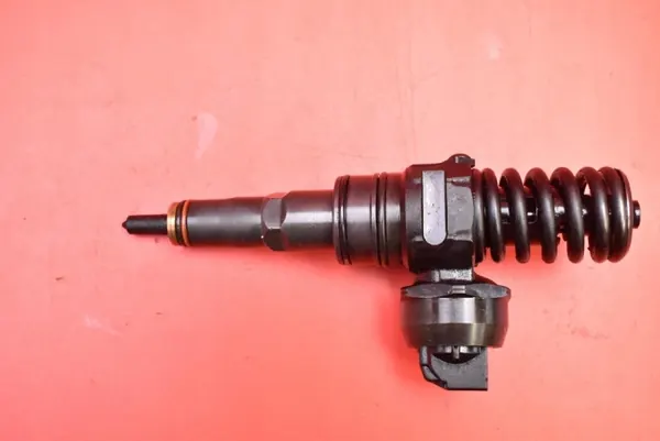 Pompe d'injection OEM 0414720230 pour Skoda Superb 1.9 TDI image 2