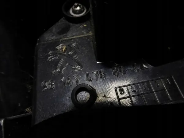 PEUGEOT 2008 LIFT - LÁMPARA TRASERA IZQUIERDA image 4